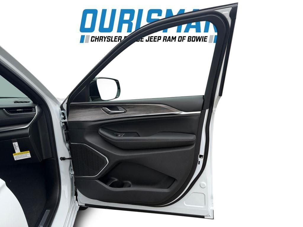 2025 Jeep Grand Cherokee GRAND CHEROKEE OVERLAND 4X4