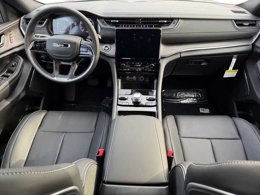 2025 Jeep Grand Cherokee GRAND CHEROKEE OVERLAND 4X4