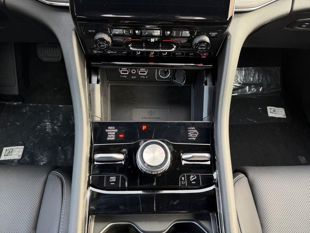 2025 Jeep Grand Cherokee GRAND CHEROKEE OVERLAND 4X4