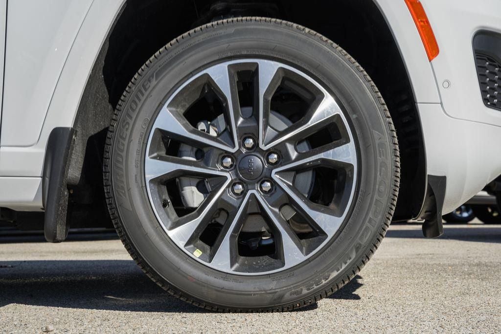 2025 Jeep Grand Cherokee Overland