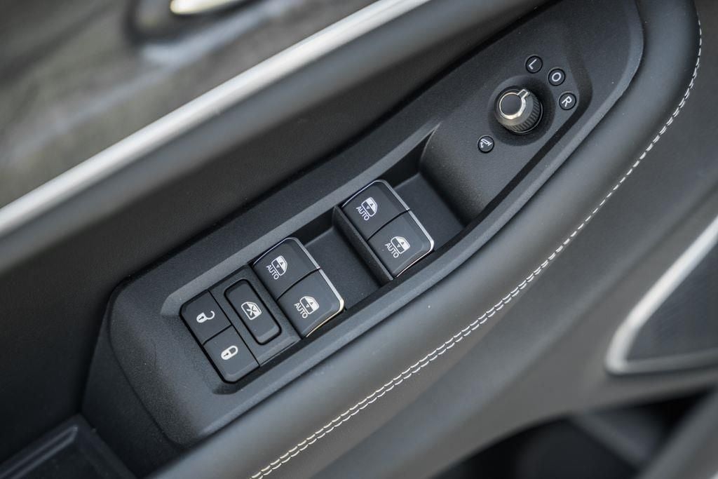 2025 Jeep Grand Cherokee Overland