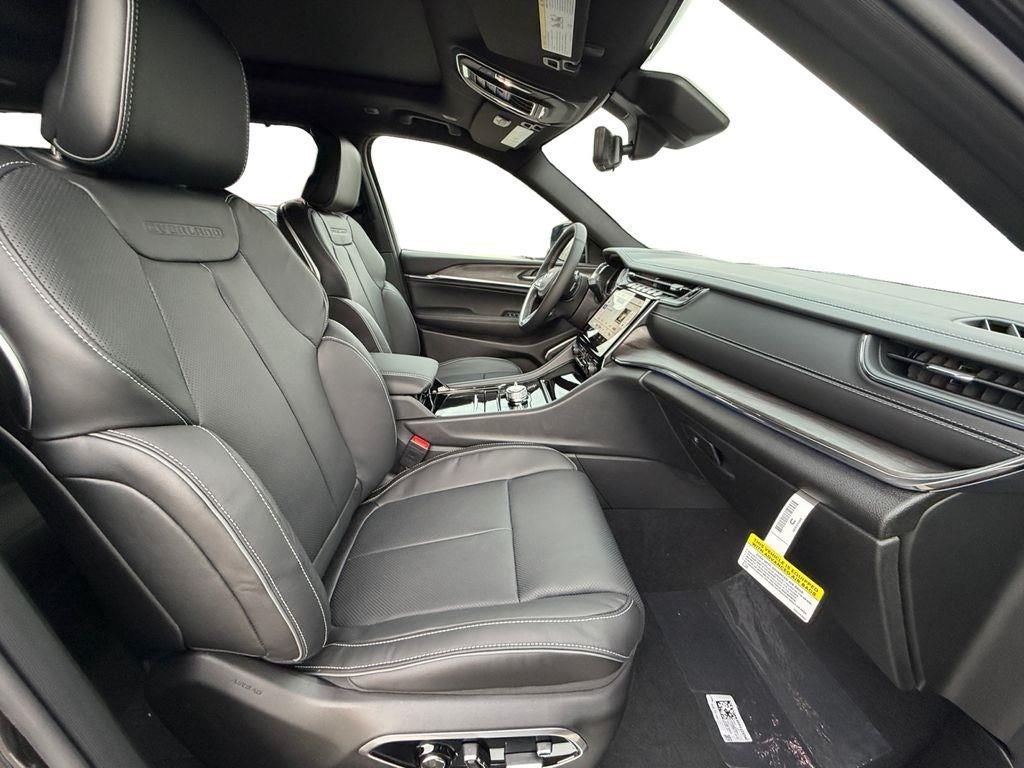 2025 Jeep Grand Cherokee GRAND CHEROKEE OVERLAND 4X4