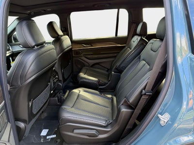 2027 Jeep Grand Cherokee GRAND CHEROKEE L LIMITED 4X4