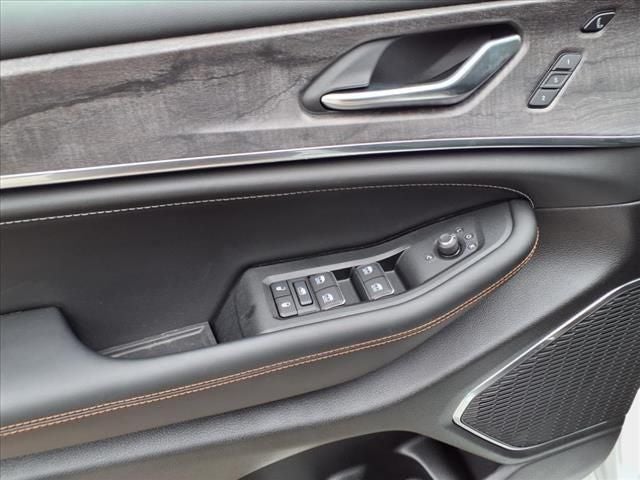 2025 Jeep Grand Cherokee L Overland