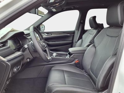 2025 Jeep Grand Cherokee L Overland