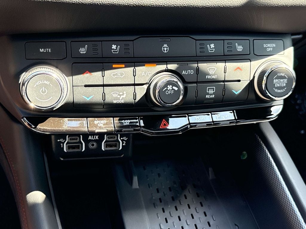 2027 Dodge Durango DURANGO GT HEMI V8 PLUS AWD
