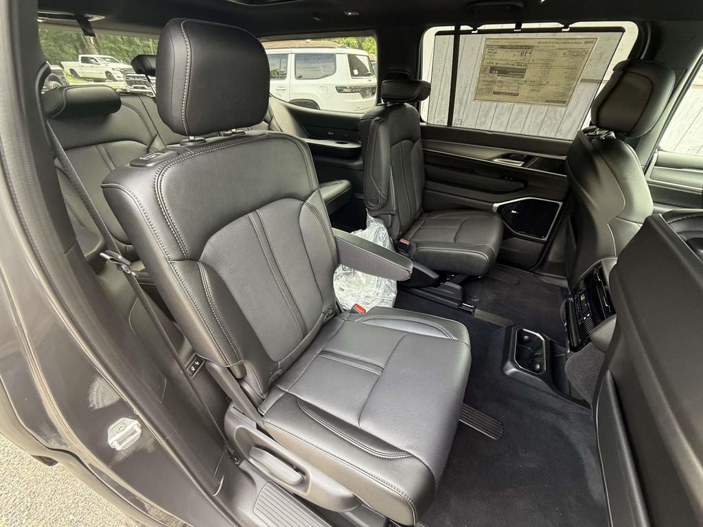 2026 Jeep Grand Wagoneer Limited Reserve