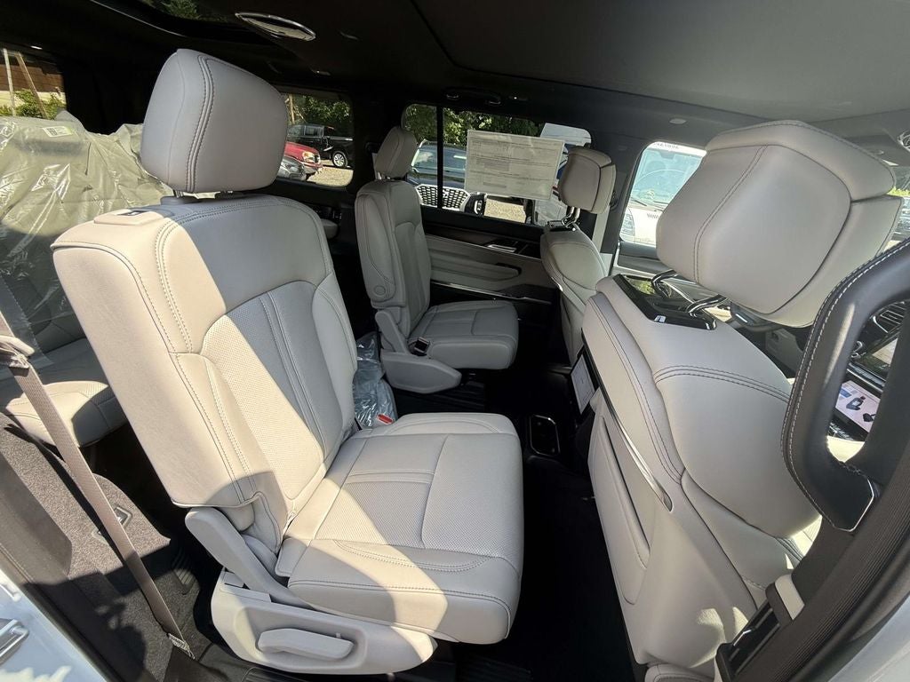 2026 Jeep Grand Wagoneer Summit Obsidian 4x4