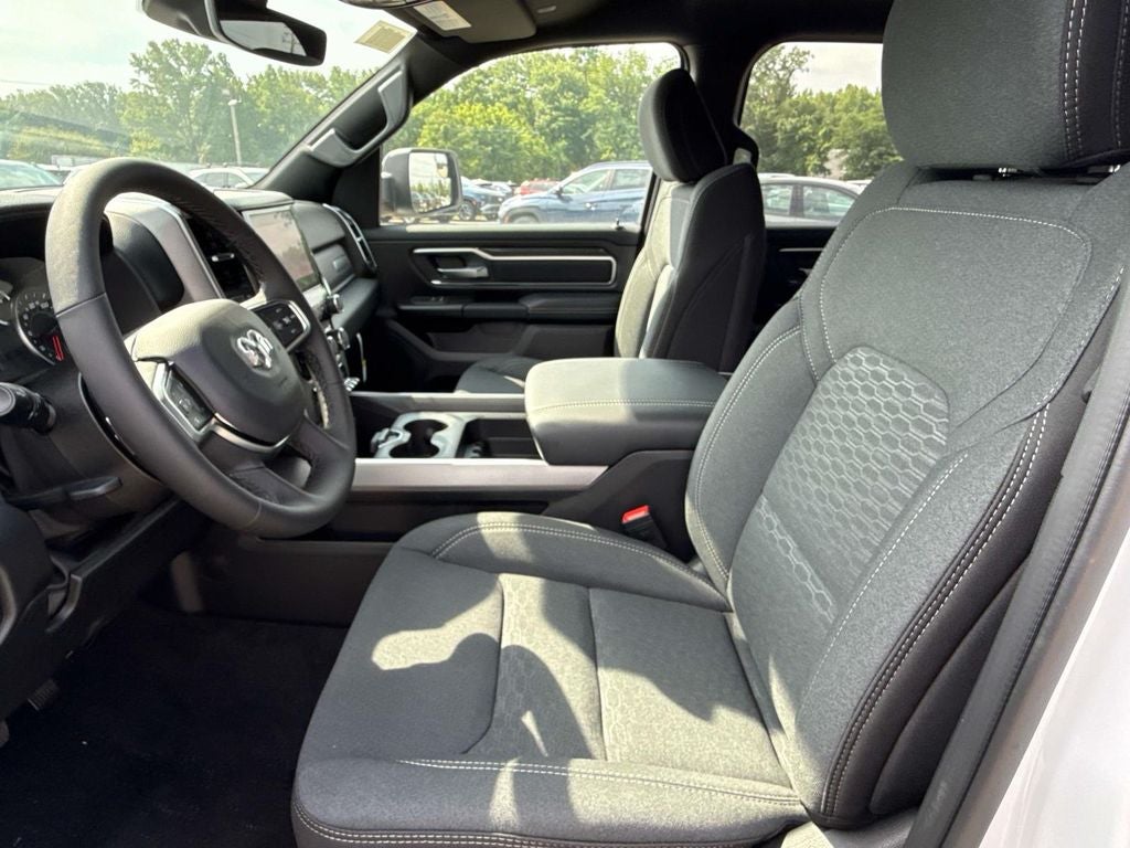 2026 RAM 1500 Big Horn Crew Cab 4x4 5'7' Box