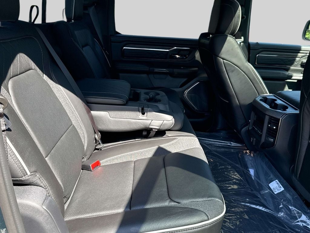 2027 RAM Ram 1500 RAM 1500 LIMITED CREW CAB 4X4 5'7' BOX