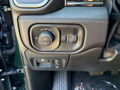 2027 RAM Ram 1500 RAM 1500 LIMITED CREW CAB 4X4 5'7' BOX