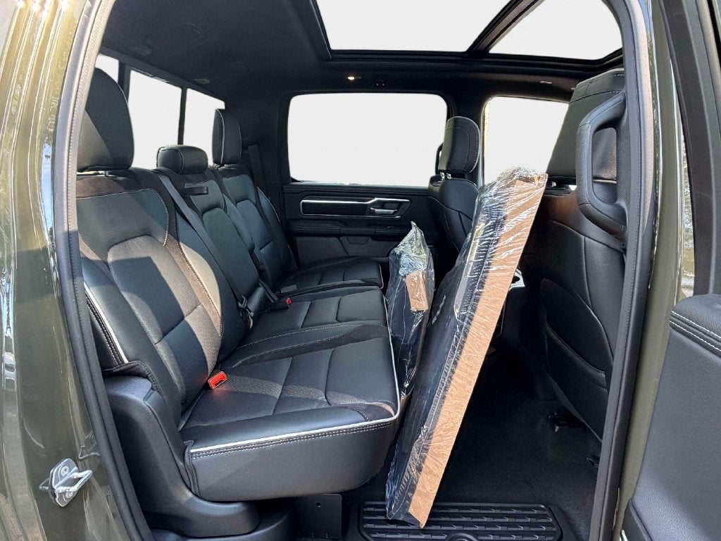 2027 RAM Ram 1500 RAM 1500 LARAMIE CREW CAB 4X4 5'7' BOX