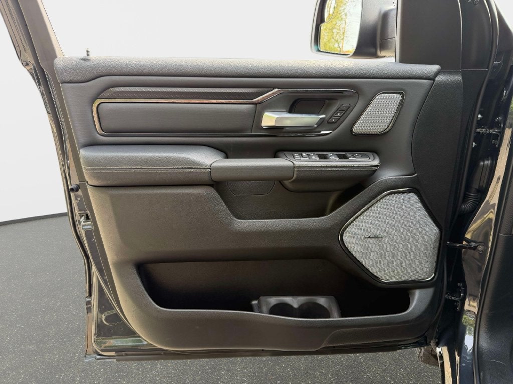 2027 RAM Ram 1500 RAM 1500 REBEL CREW CAB 4X4 5'7' BOX