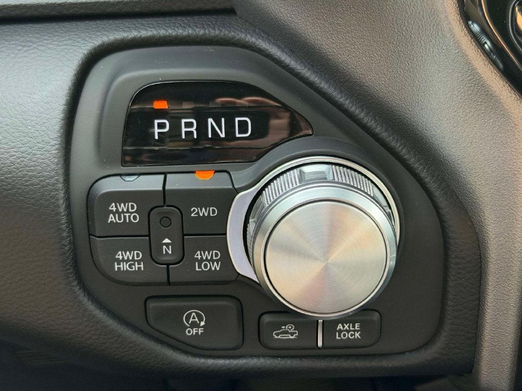 2027 RAM Ram 1500 RAM 1500 REBEL CREW CAB 4X4 5'7' BOX