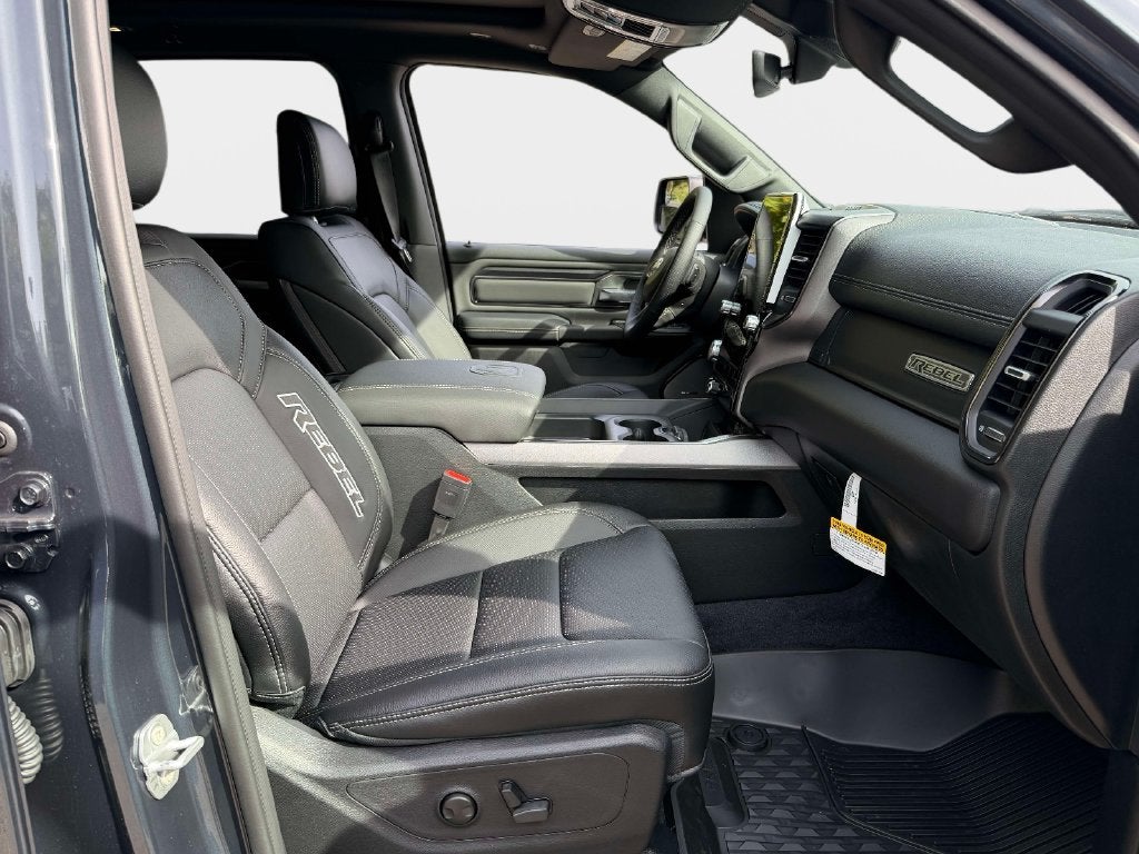 2027 RAM Ram 1500 RAM 1500 REBEL CREW CAB 4X4 5'7' BOX