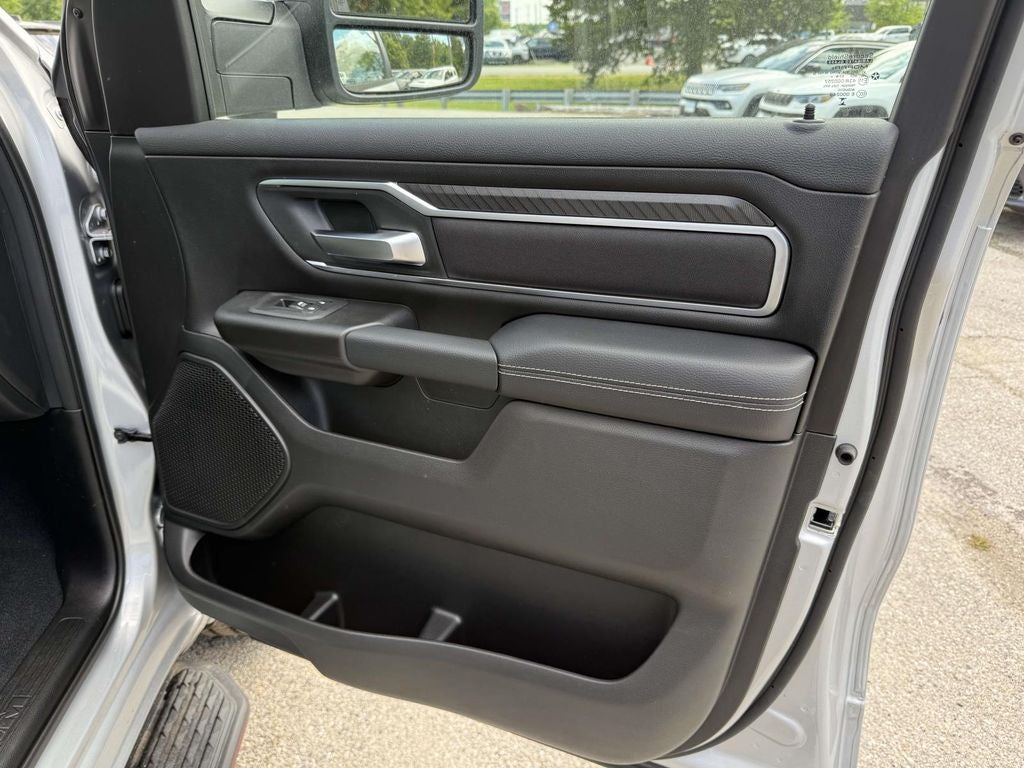 2026 RAM 1500 Big Horn Crew Cab 4x4 6'4' Box