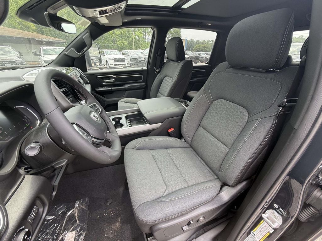 2026 RAM 1500 Big Horn Crew Cab 4x4 6'4' Box