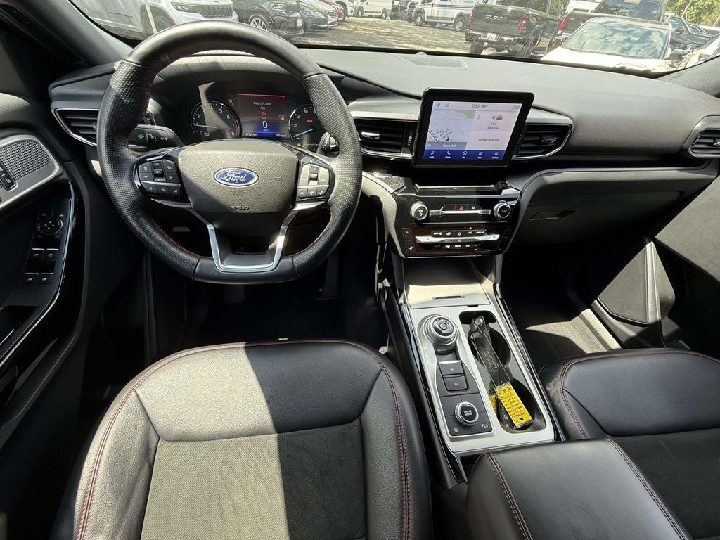 2022 Ford Explorer ST-Line