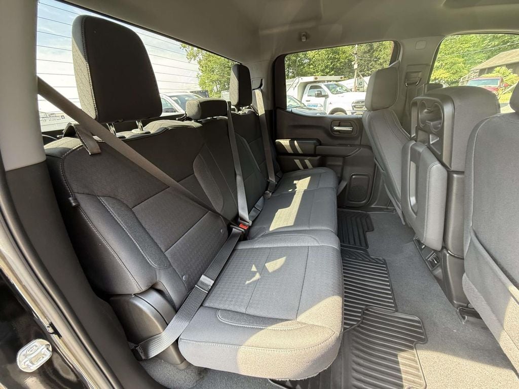 2026 Chevrolet Silverado 1500 4WD Crew Cab Short Bed Custom