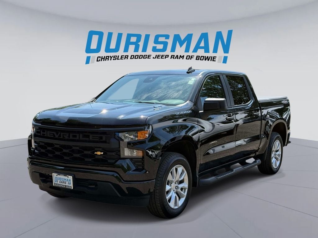 2026 Chevrolet Silverado 1500 4WD Crew Cab Short Bed Custom