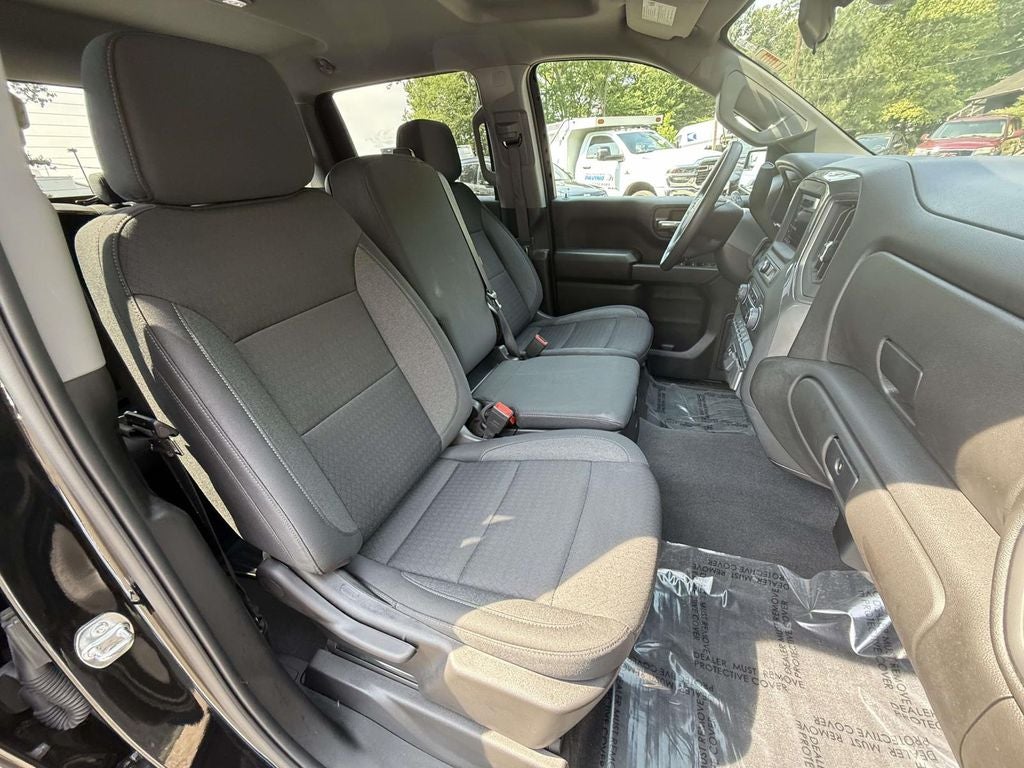 2026 Chevrolet Silverado 1500 4WD Crew Cab Short Bed Custom