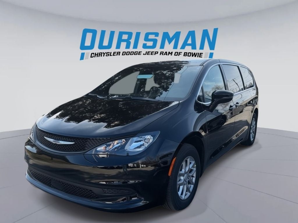 2026 Chrysler Voyager LX