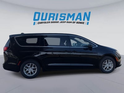 2026 Chrysler Voyager LX