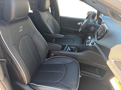 2026 Chrysler Pacifica PACIFICA LIMITED