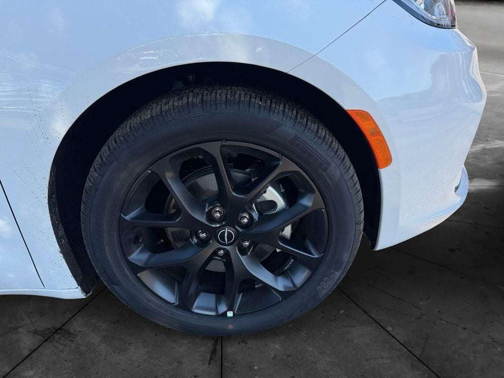 2026 Chrysler Pacifica PACIFICA LIMITED