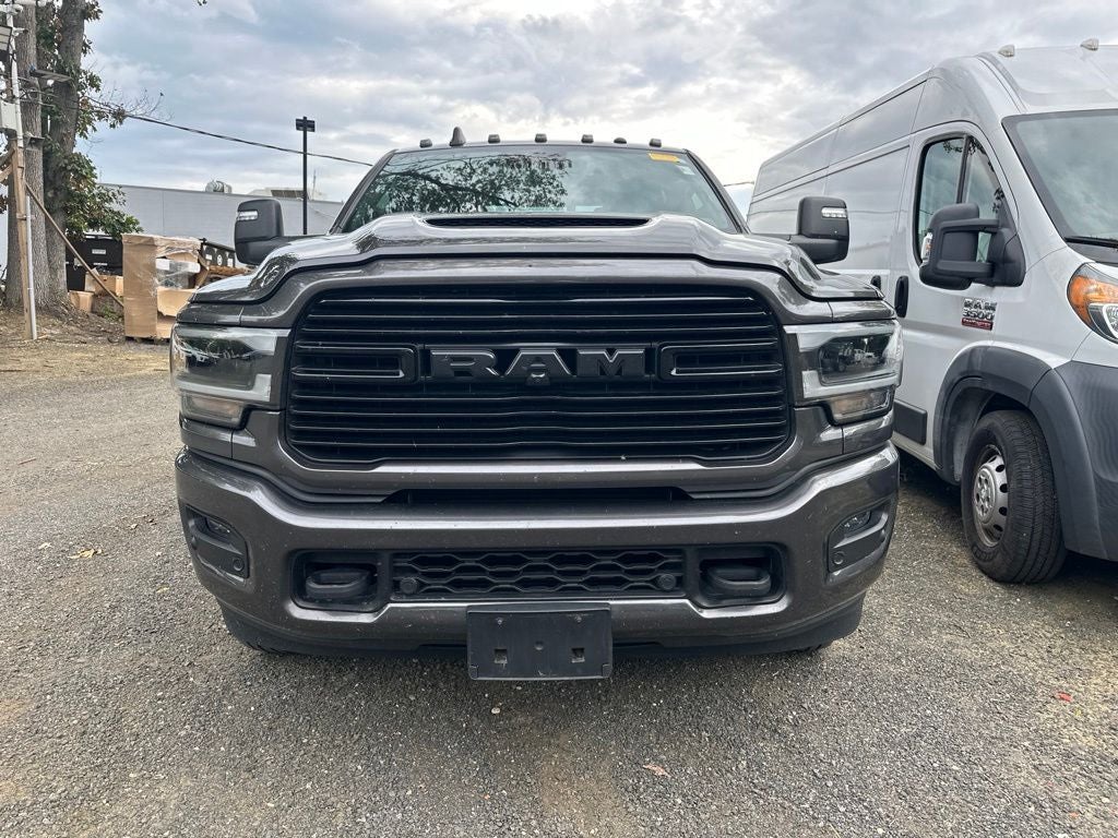 2024 RAM 3500 Laramie Crew Cab 4x4 8' Box