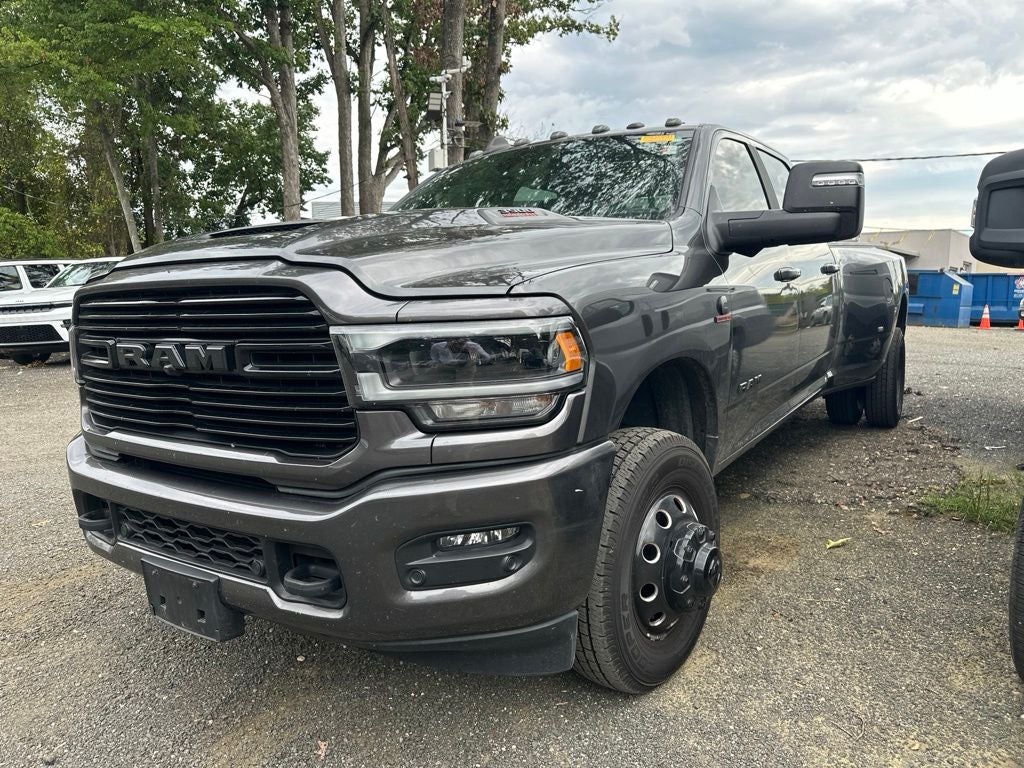 2024 RAM 3500 Laramie Crew Cab 4x4 8' Box