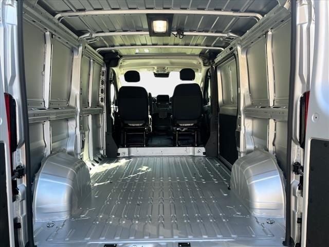 2025 RAM ProMaster 2500 Base