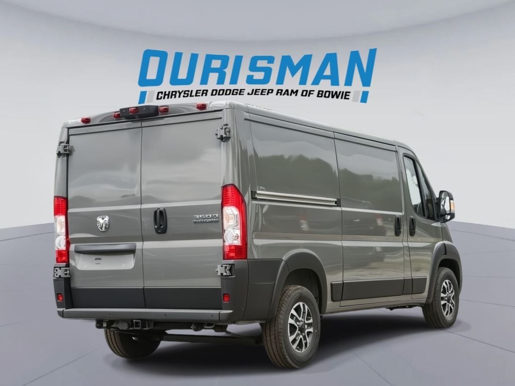 2025 RAM ProMaster 3500 Cargo Van SLT Low Roof 136' WB
