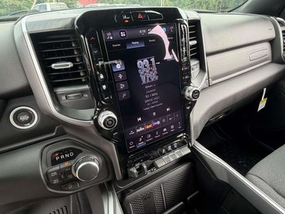 2026 RAM 1500 Big Horn Crew Cab 4x4 5'7' Box