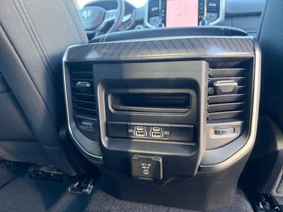 2026 RAM 1500 Big Horn Crew Cab 4x4 5'7' Box