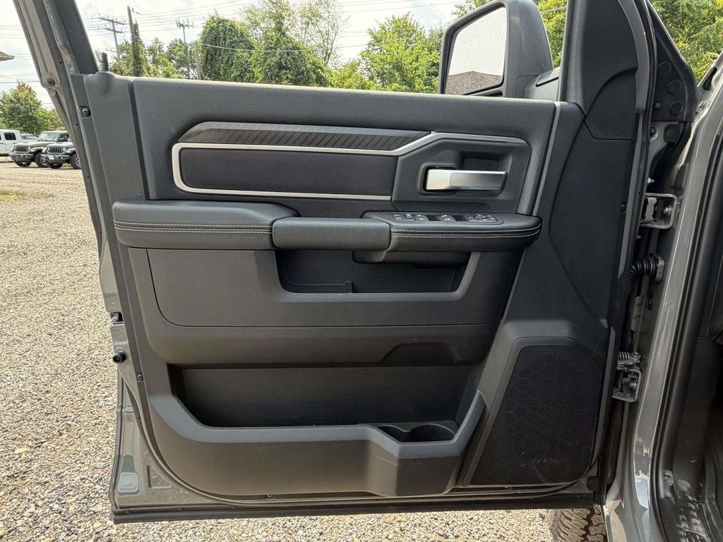2026 RAM 2500 Big Horn Crew Cab 4x4 6'4' Box