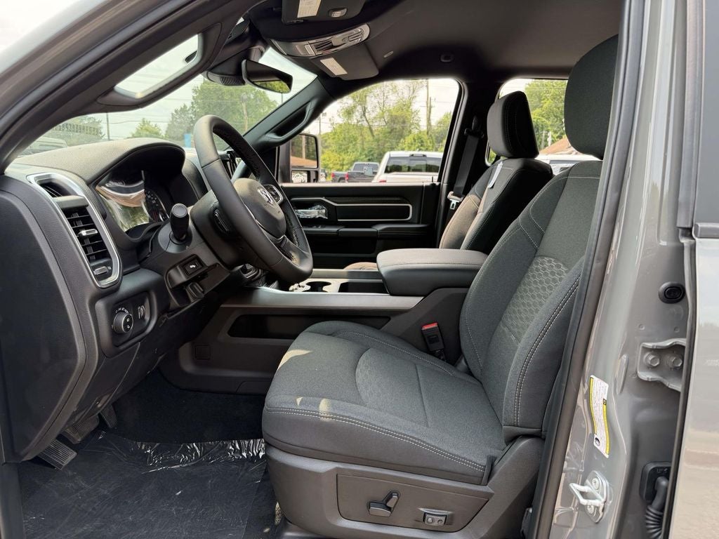 2026 RAM 2500 Big Horn Crew Cab 4x4 6'4' Box