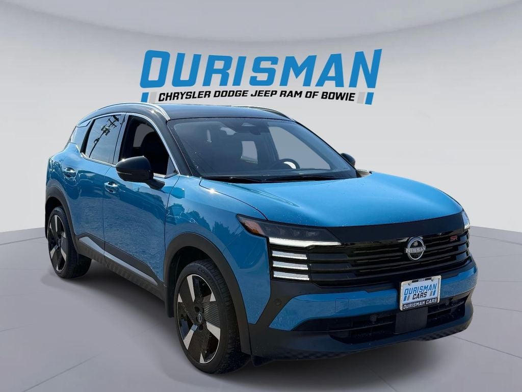 2025 Nissan Kicks SR