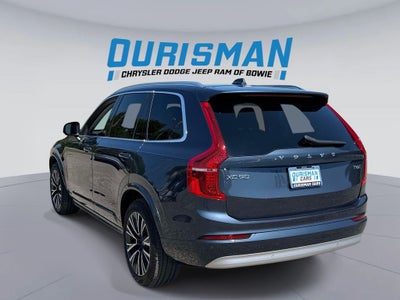 2022 Volvo XC90 T6 Momentum 7 Passenger