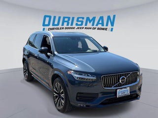 2022 Volvo XC90 T6 Momentum